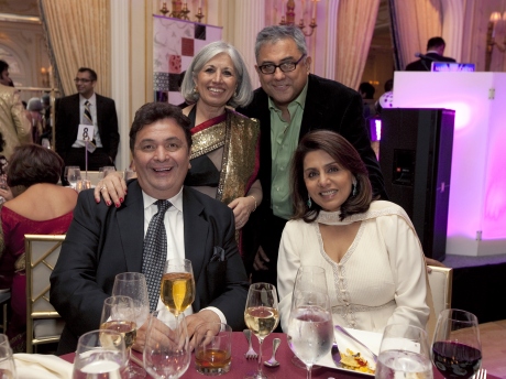 (standing L-R) IAAC Executive Director Aroon Shivdasani and NYIFF director Aseem Chhabra. (seated L-R) Rishi Kapoor and Neetu Singh Kapoor at the gala dinner.  Photo credit: MichaelToolan.com